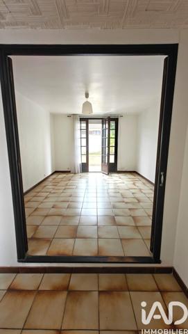 Location maison 2 pièces 49 m² Mantes-la-Jolie