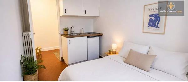 Vente                                                      Appartement
                        
                     1 pièces                      16 m2                     à Nice