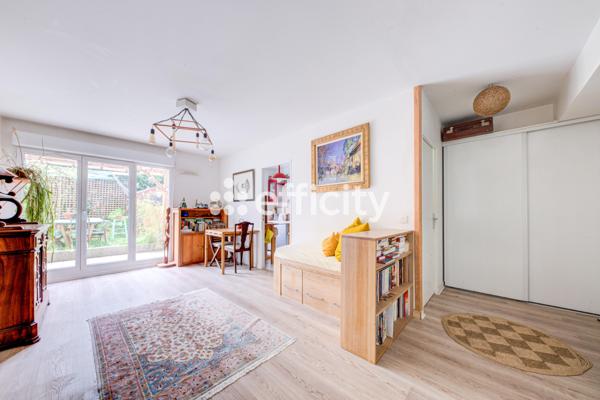 Appartement 2 pièces - 49 m² Exclusivité efficity