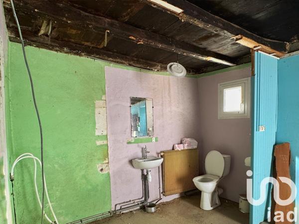 Maison 2 pièces de 52 m² à Aigre (16140)