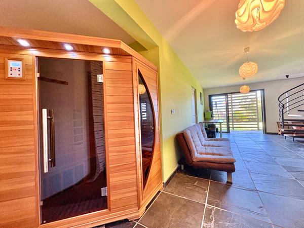 Maison d'architecte - Saint-Pierre (Secteur Mont-Vert-les Hauts)