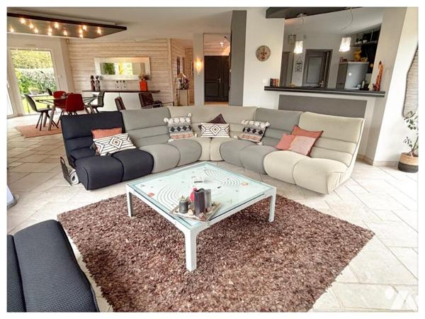 Propriété de 180 m², 5 chambres située au domaine de l'étang