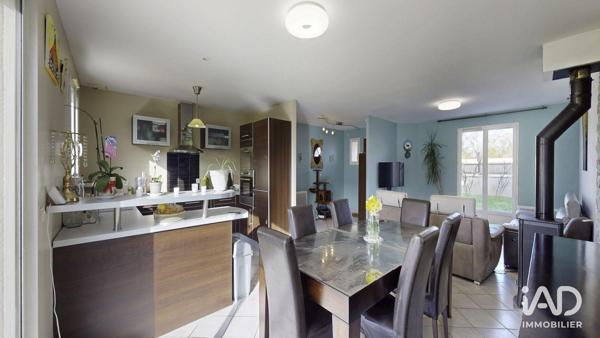 Maison à vendre 6 pièces 127 m² Rosny-sur-Seine