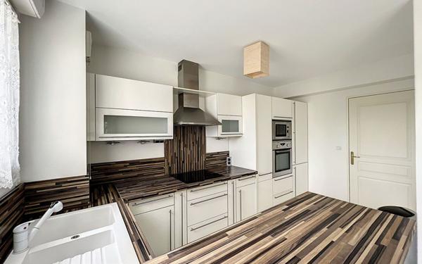 Appartement à vendre    3 pièces • 66,39 m2 Saint-Jean-le-Blanc