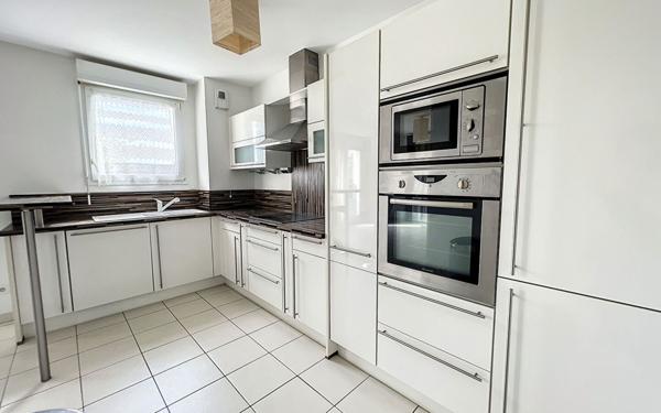 Appartement à vendre    3 pièces • 66,39 m2 Saint-Jean-le-Blanc