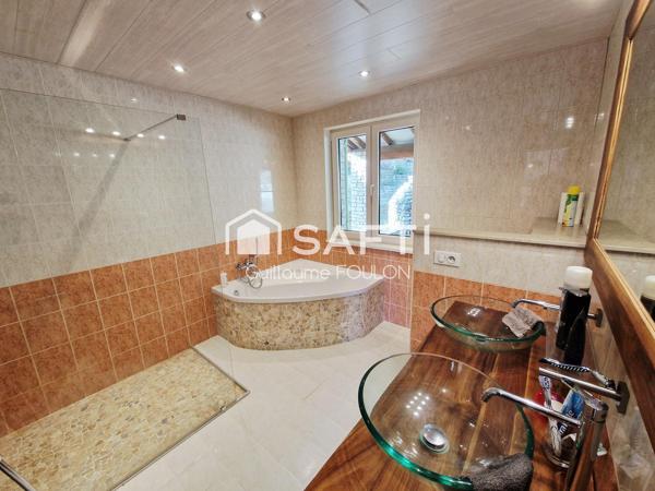 Maison avec une vue panoramique