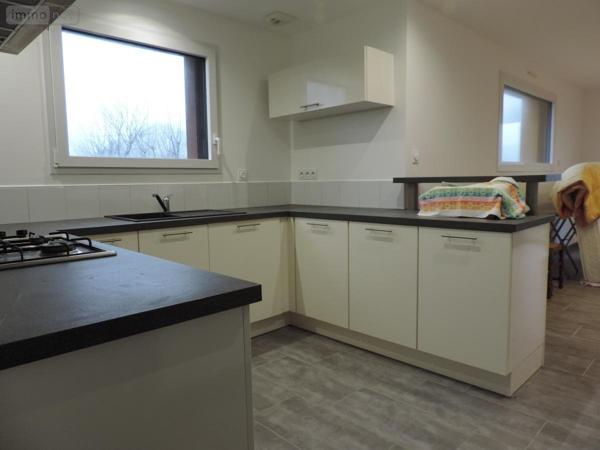 Maison à louer à Saint-Bihy dans les Côtes-d'Armor (22800), ref : 22069-L45