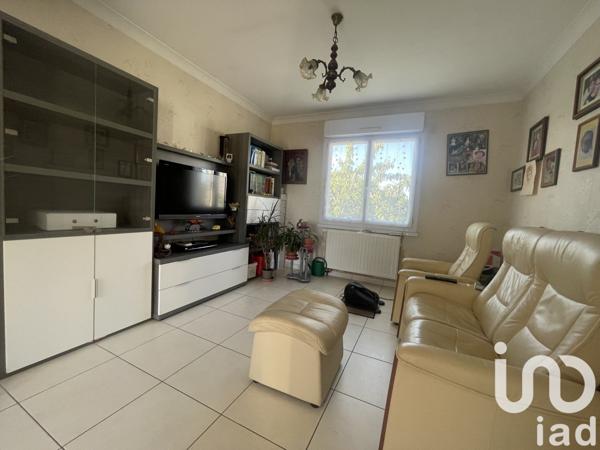 Maison 6 pièces de 141 m² à Sainte-Gemmes-sur-Loire (49130)