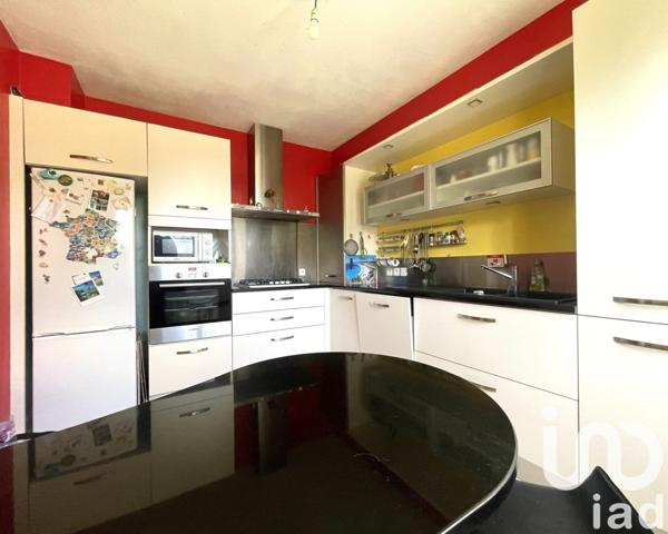 Maison 6 pièces de 141 m² à Sainte-Gemmes-sur-Loire (49130)