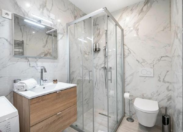 Appartement à vendre    2 pièces • 26,89 m2 Cannes