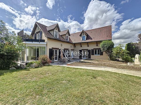 maison 7 pièces 280m2, 724m2 de terrain, 5 chambres