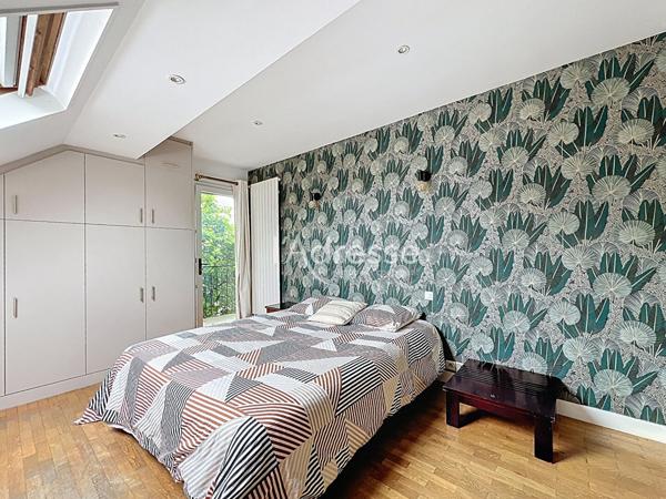 maison 7 pièces 280m2, 724m2 de terrain, 5 chambres