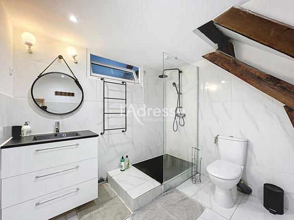 maison 7 pièces 280m2, 724m2 de terrain, 5 chambres