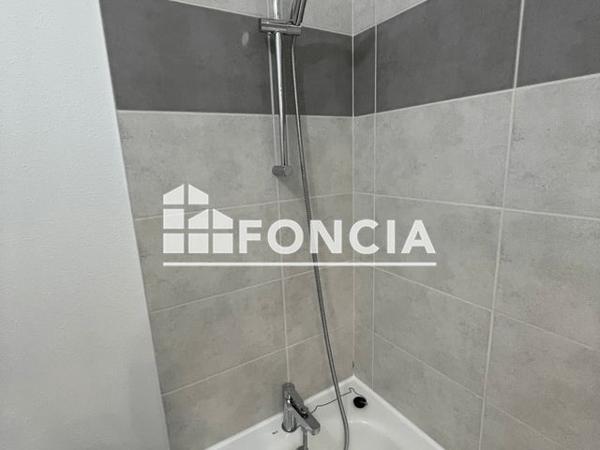 Location Appartement 2 pièces 37.24 m² - 50 RUE FAUBAOURG SAINT LAZARE Maubeuge 59600