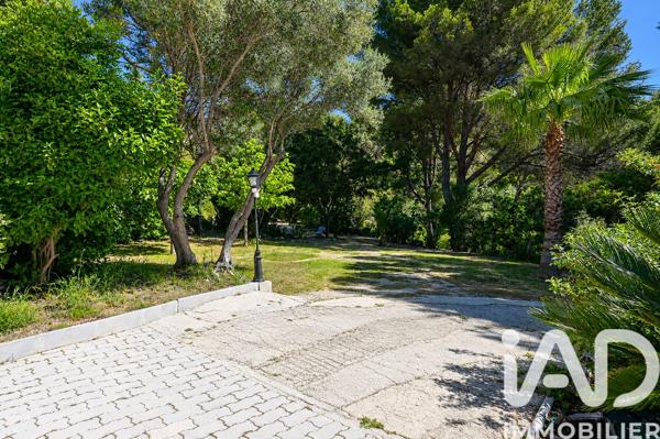 Maison à vendre 7 pièces 215 m² Bandol