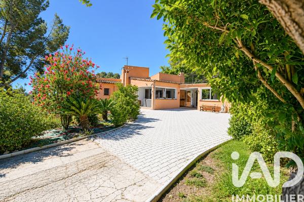 Maison à vendre 7 pièces 215 m² Bandol