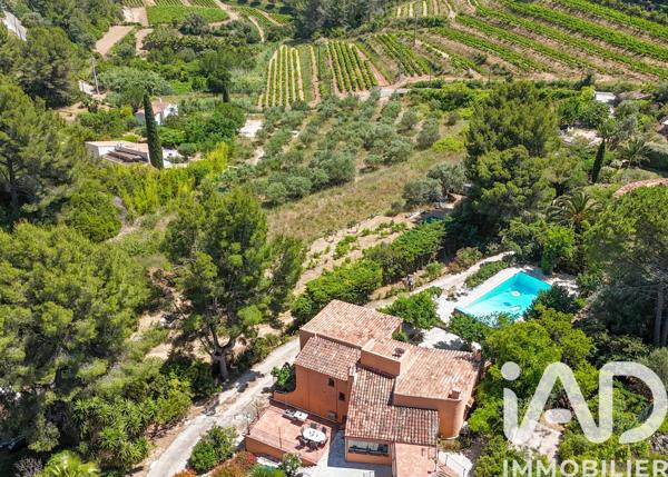 Maison à vendre 7 pièces 215 m² Bandol