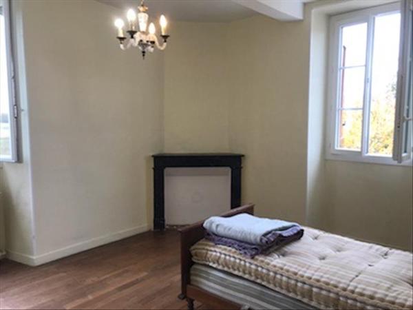 Maison à louer |  BOUMOURT |  7 pièces | 179 m²