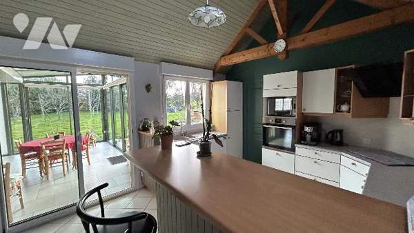 Maison 4 chambres sur 1284 m² de terrain