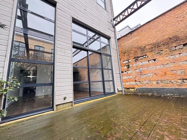 A VENDRE : T2 à LILLE • • 292 000 € FAI • Réf. 1924