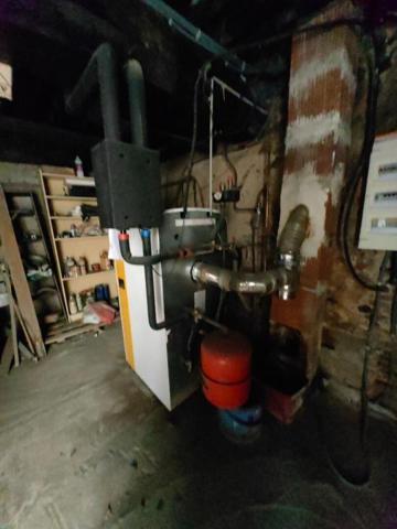 BELLE MAISON DE VILLAGE - 5 P- 138 M² A SAISIR