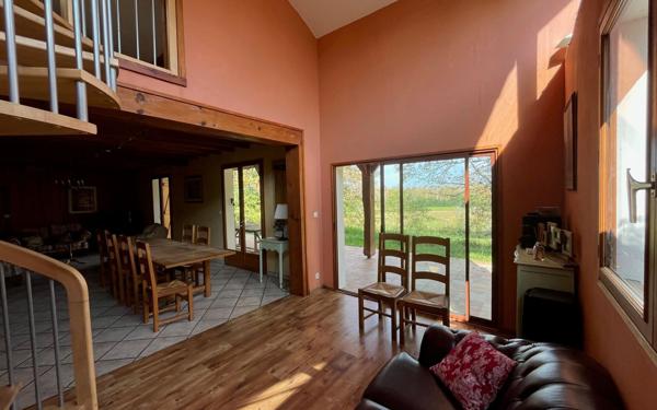 Maison à vendre    5 pièces • 140 m2 Pontonx-sur-l'Adour