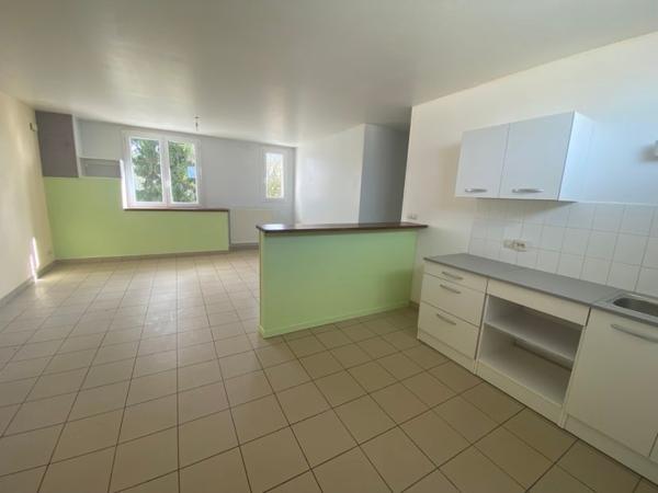 86200 LOUDUN LOUDUN : Appartement 4 pièces à louer