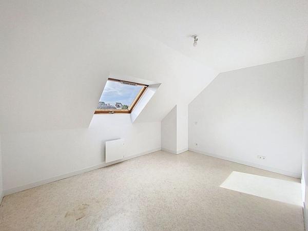 Maison Briollay 5 pièce(s) 118 m2