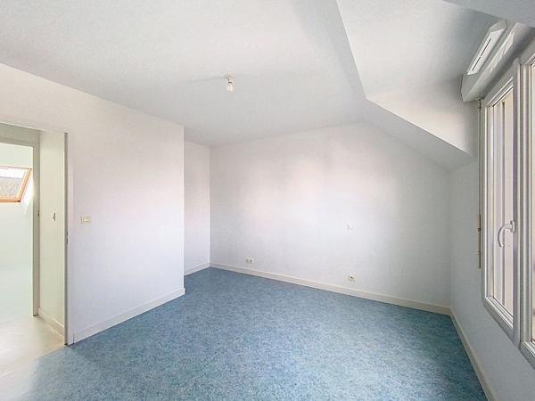 Maison Briollay 5 pièce(s) 118 m2