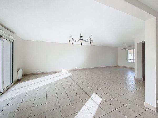 Maison Briollay 5 pièce(s) 118 m2