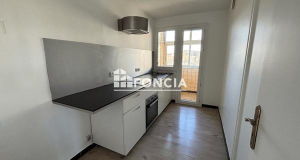 Location Appartement 3 pièces 55.82 m² - Montélimar 26200
