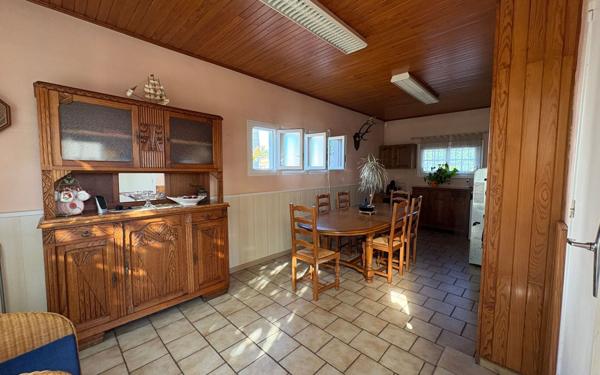 Maison à vendre    6 pièces •  Mimizan