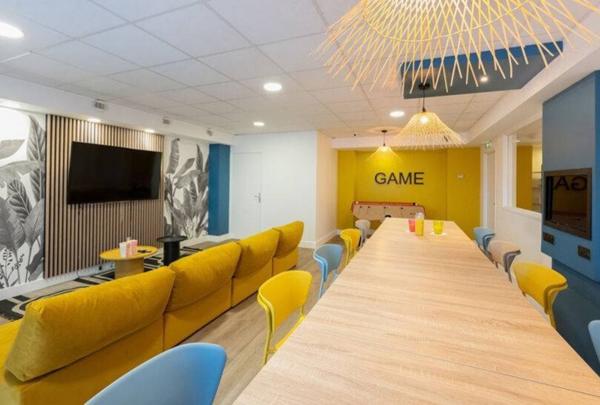 INVESTISSEMENT LOCATIF  AIX EN PROVENCE  Résidence Etudiante Nemea Appart'Etud Aix Sainte Victoire - 5.58 % de rentabilité