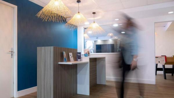 INVESTISSEMENT LOCATIF  AIX EN PROVENCE  Résidence Etudiante Nemea Appart'Etud Aix Sainte Victoire - 5.58 % de rentabilité