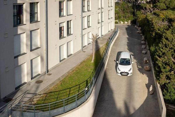 INVESTISSEMENT LOCATIF  AIX EN PROVENCE  Résidence Etudiante Nemea Appart'Etud Aix Sainte Victoire - 5.58 % de rentabilité