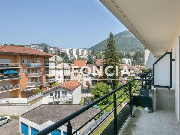 À vendre Appartement 2 pièces 34.2 m² - Voiron 38500