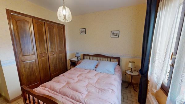 Hauts de Narbonne, maison 4 chambres, garage et jardin.