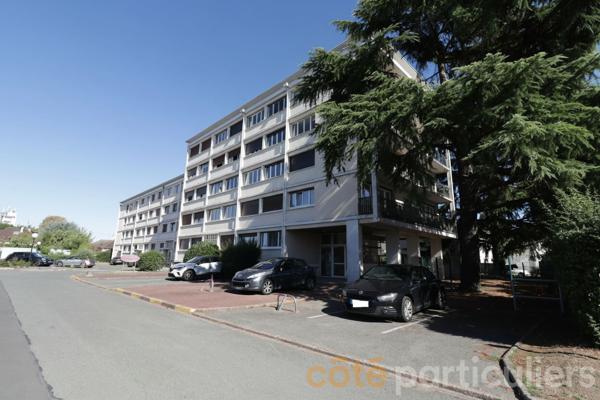 Vente
                Appartement60,12 m² - 3 Pièces -
                    SAINT JEAN LE BLANC (45650)