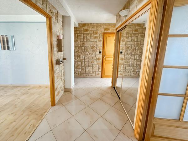 Appartement + annexe