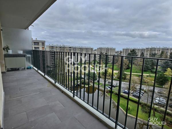 A VENDRE 2 PIECES AVEC GRAND BALCON SUD DE 52m²