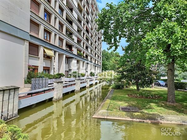 A VENDRE 2 PIECES AVEC GRAND BALCON SUD DE 52m²