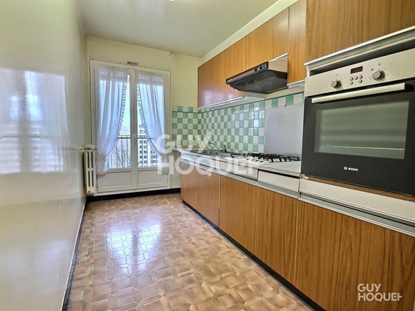 A VENDRE 2 PIECES AVEC GRAND BALCON SUD DE 52m²