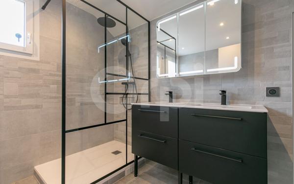 Maison à vendre    6 pièces • 137,85 m2 Gournay-sur-Marne