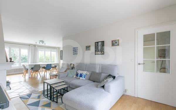 Maison à vendre    6 pièces • 137,85 m2 Gournay-sur-Marne