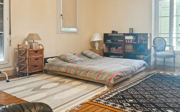 Maison à vendre    6 pièces •  Condom