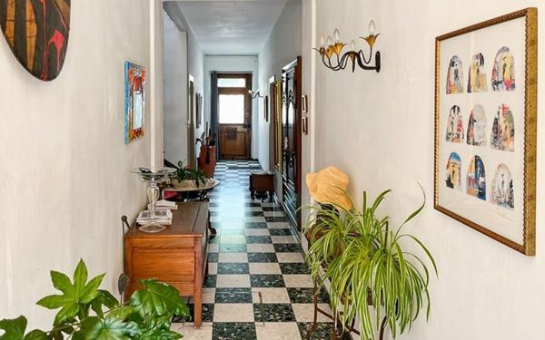 Maison à vendre    6 pièces •  Condom