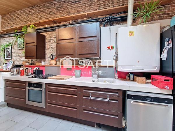 Un écrin de verdure dans une maison de village au centre de Bessières.