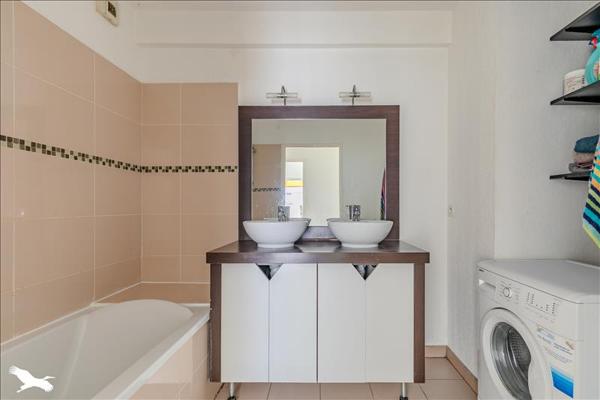 Appartement à vendre |  Cenon |  4 pièces | 75 m²