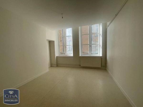 Appartement à louer 3 pièces 86.8m²