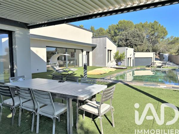 Maison à vendre 6 pièces 207 m² Uzès